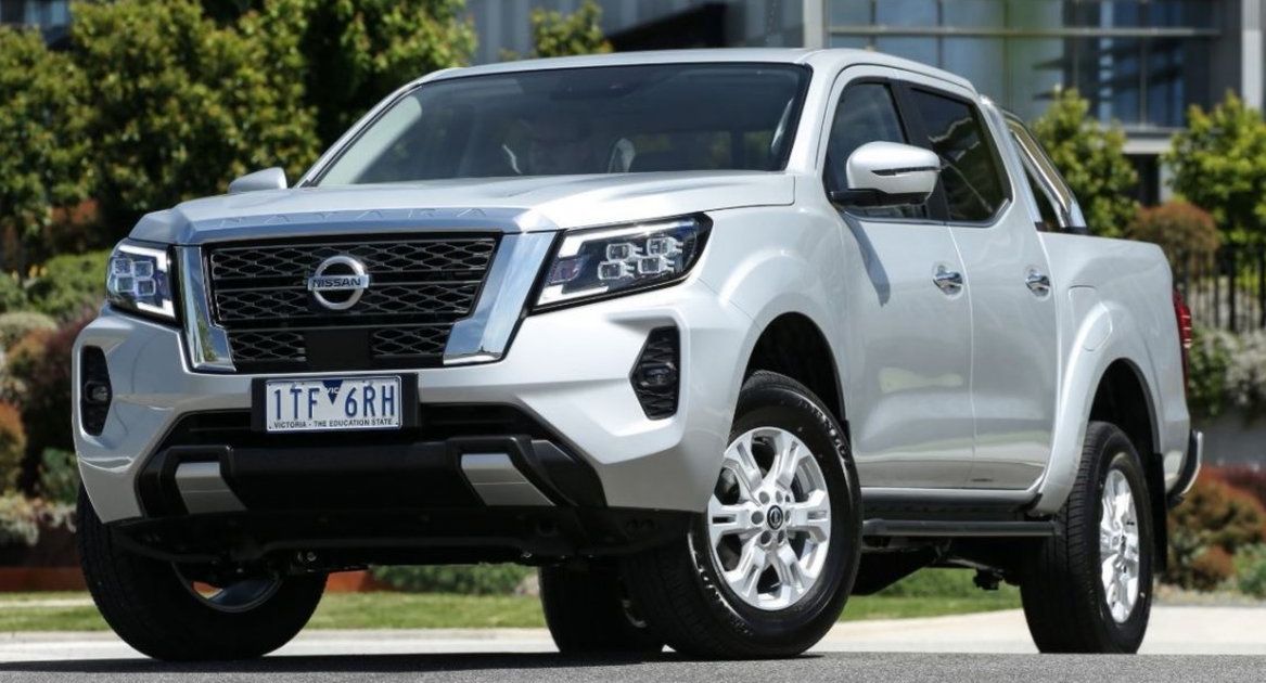 Nissan Navara St X X Leather No Sunroof Price Specifications