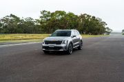 Kia Sorento S Seat Vs Kia Sorento Gt Line Seat Hev Fwd Comparison