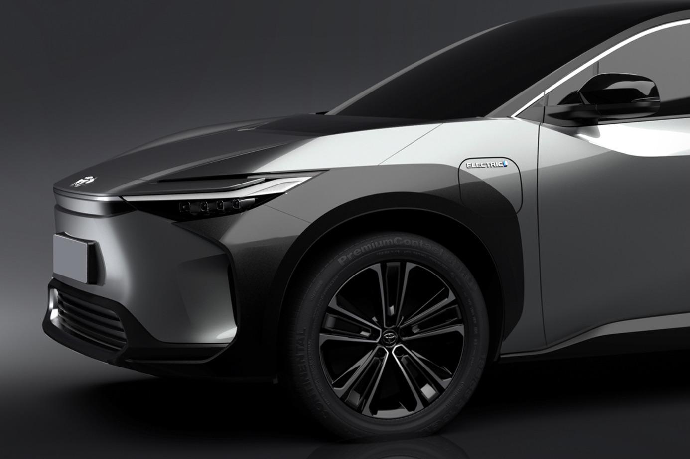 2022 Toyota bZ4X: From steering yoke to solar roof, does its tech