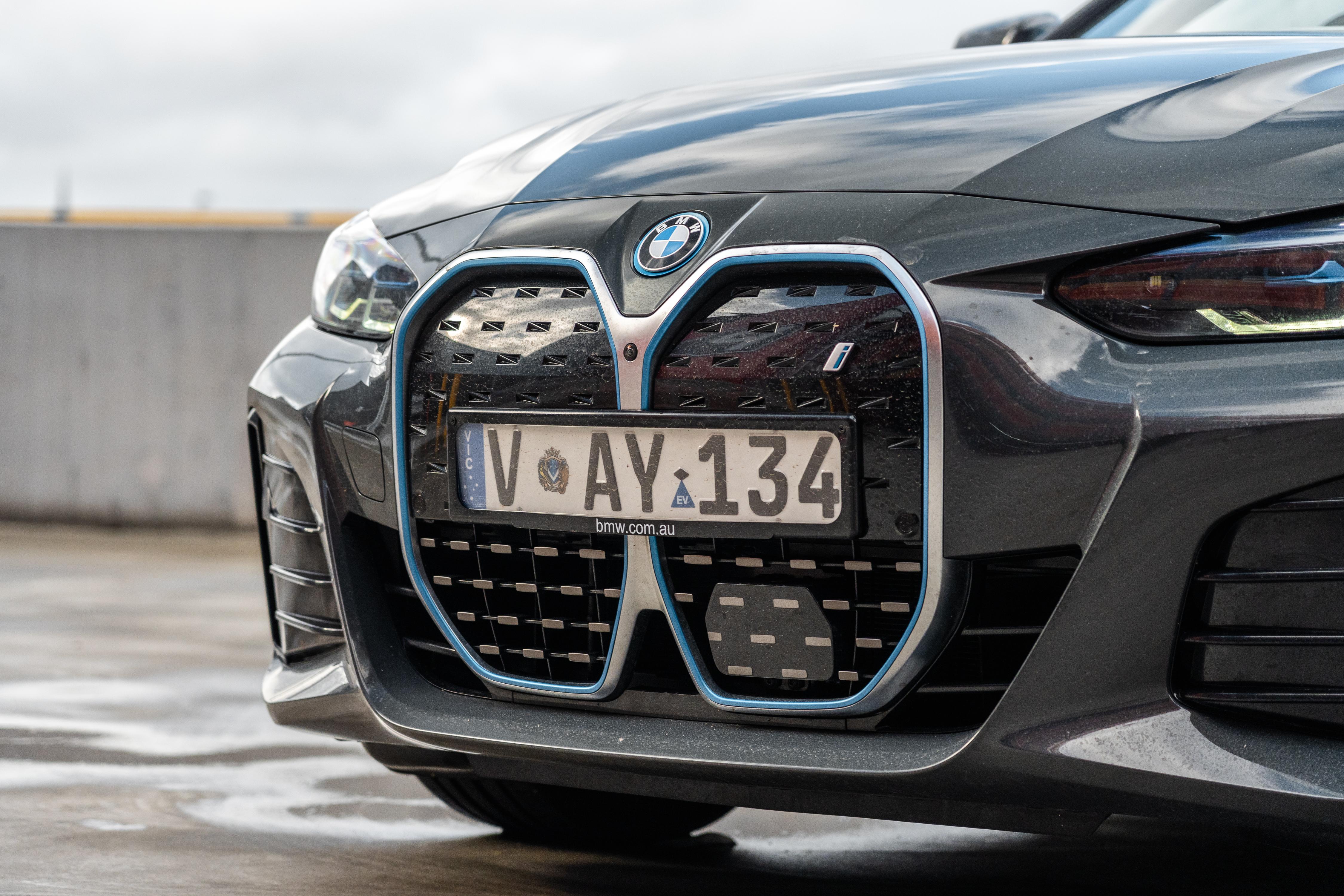 Next Gen BMW i3 shows the future of BMW EVs! BMW i Vision Circular