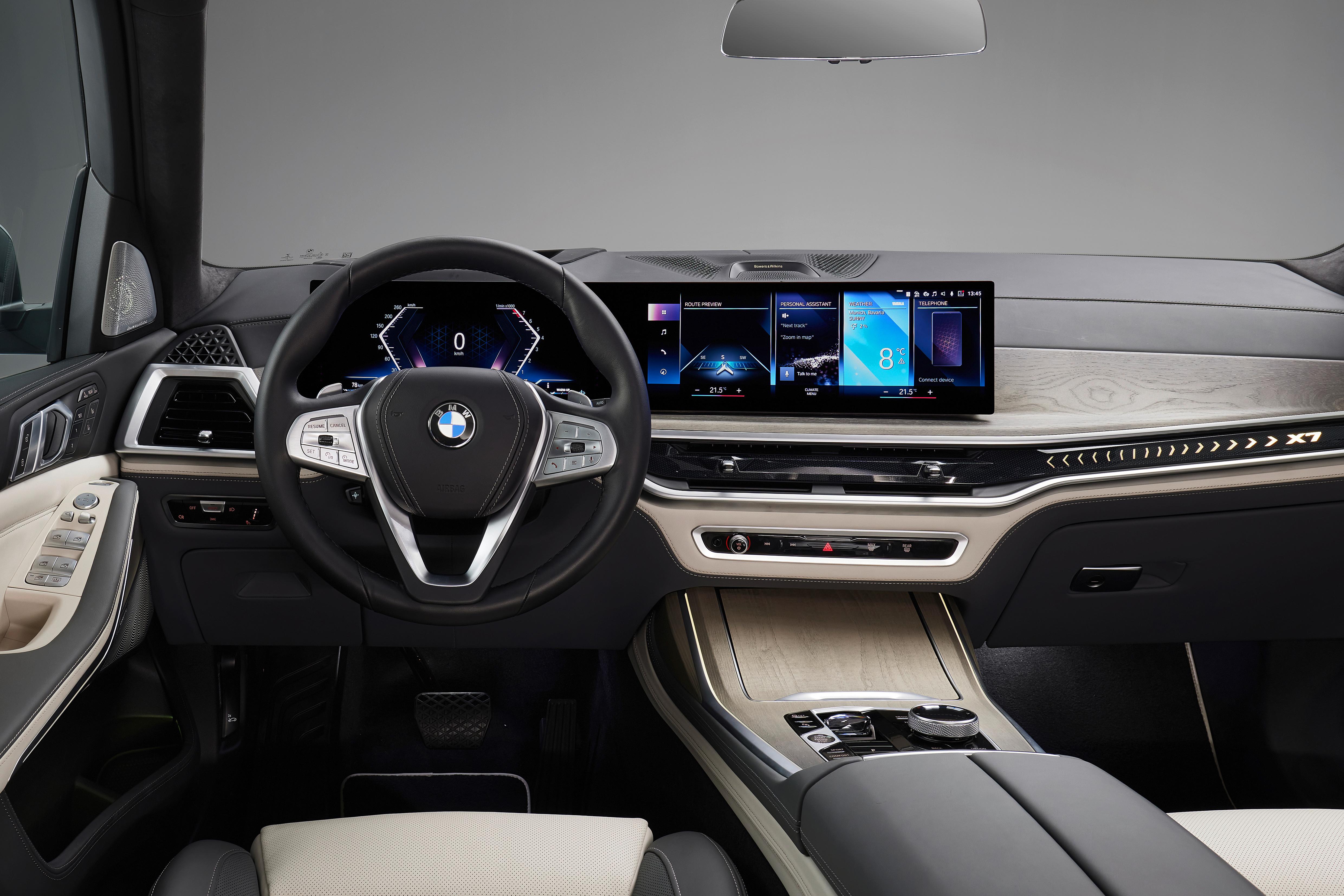 2023 Bmw X7 Heated Steering Wheel 2023 Bmw X7 Price And Specs Carexpert