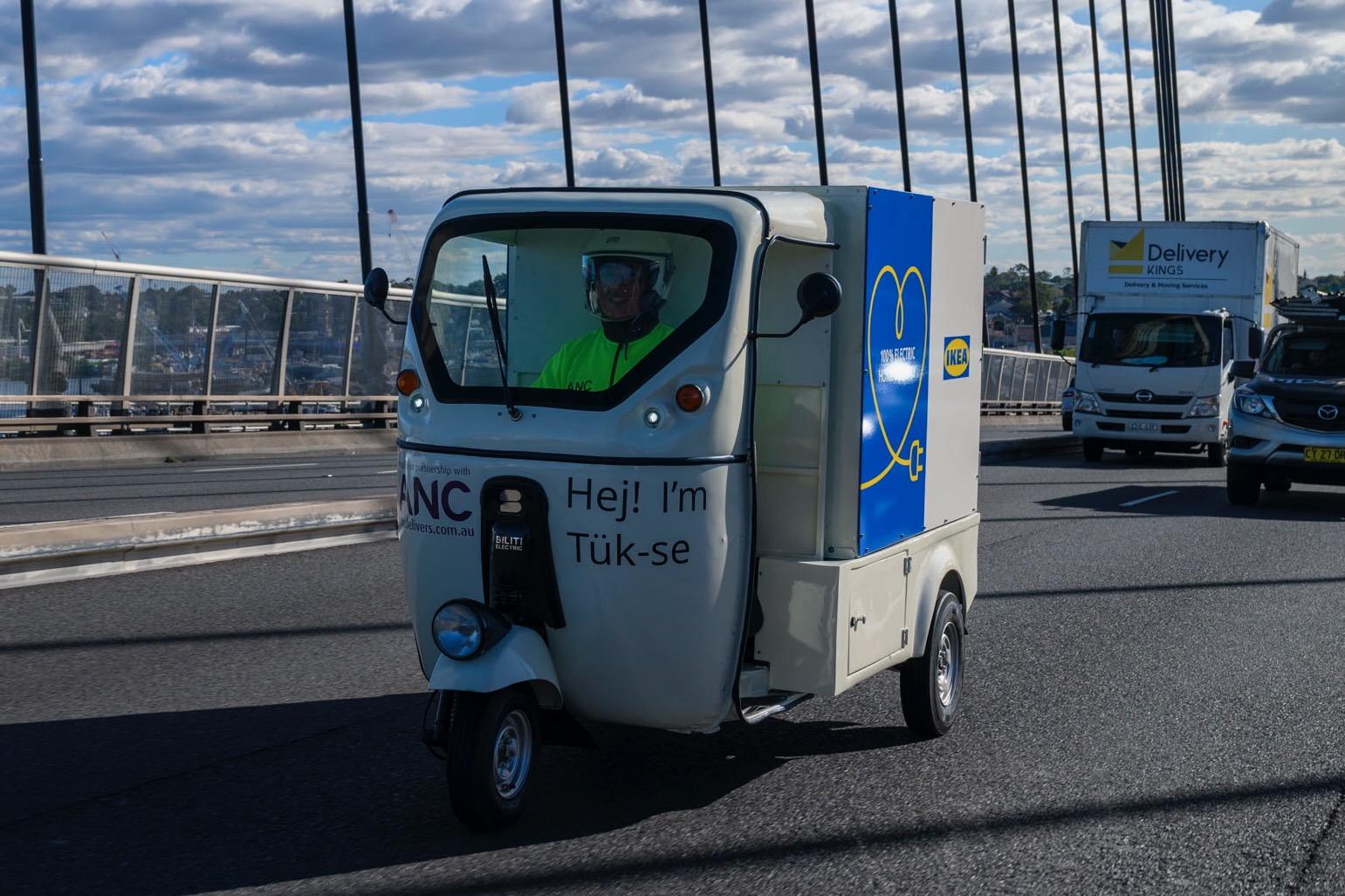 Flat-Pack Electric Car Brings IKEA Vibes to Urban Transport