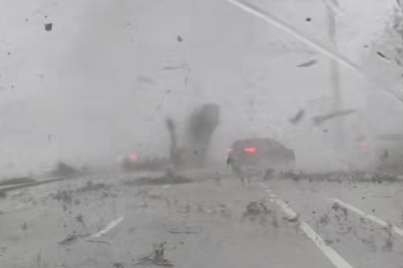 Watch this tornado fling a car in the air like a toy CarExpert