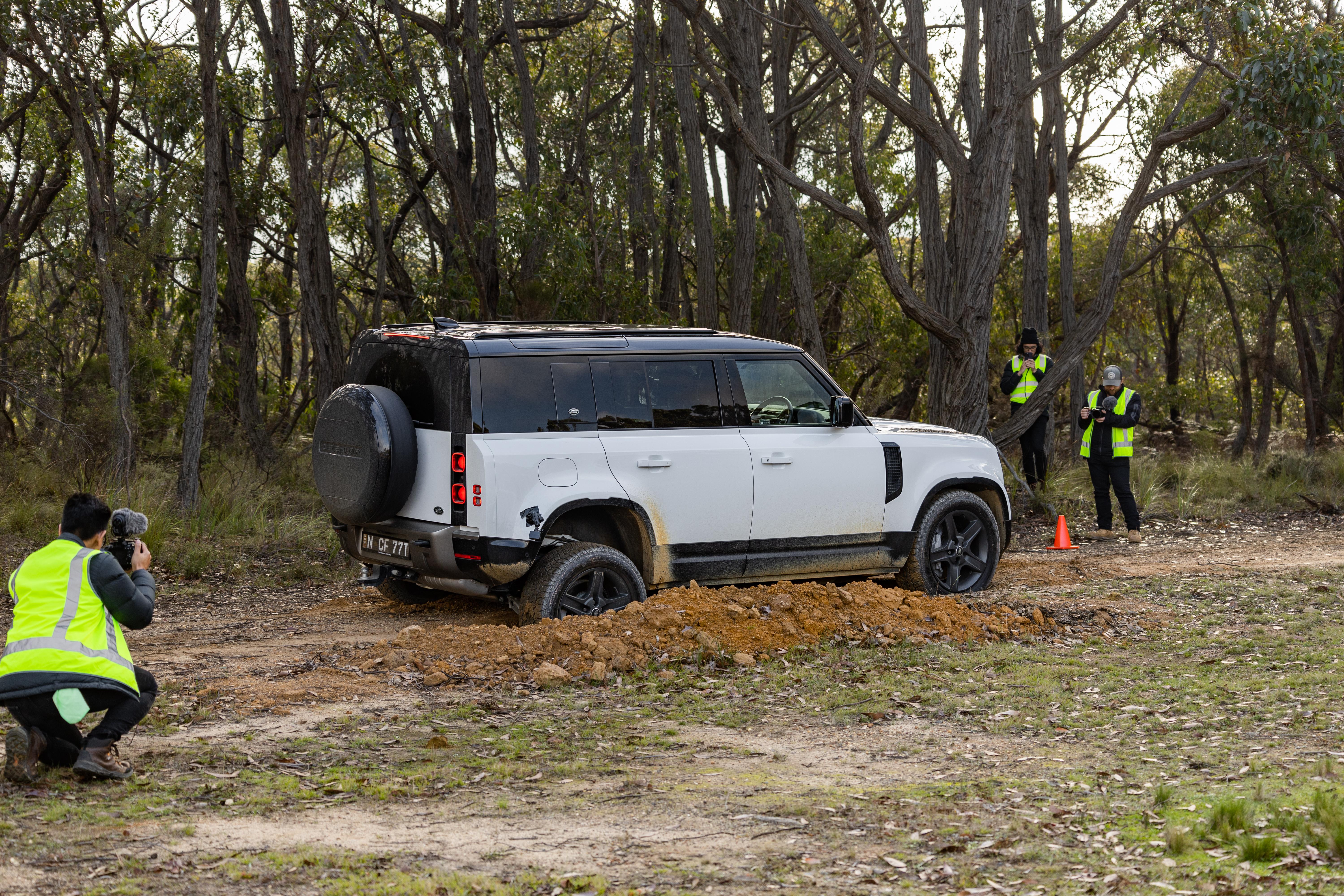 https://images.carexpert.com.au/app/uploads/2023/06/4wd-suv-mega-test-behind-the-scenes-15.jpg