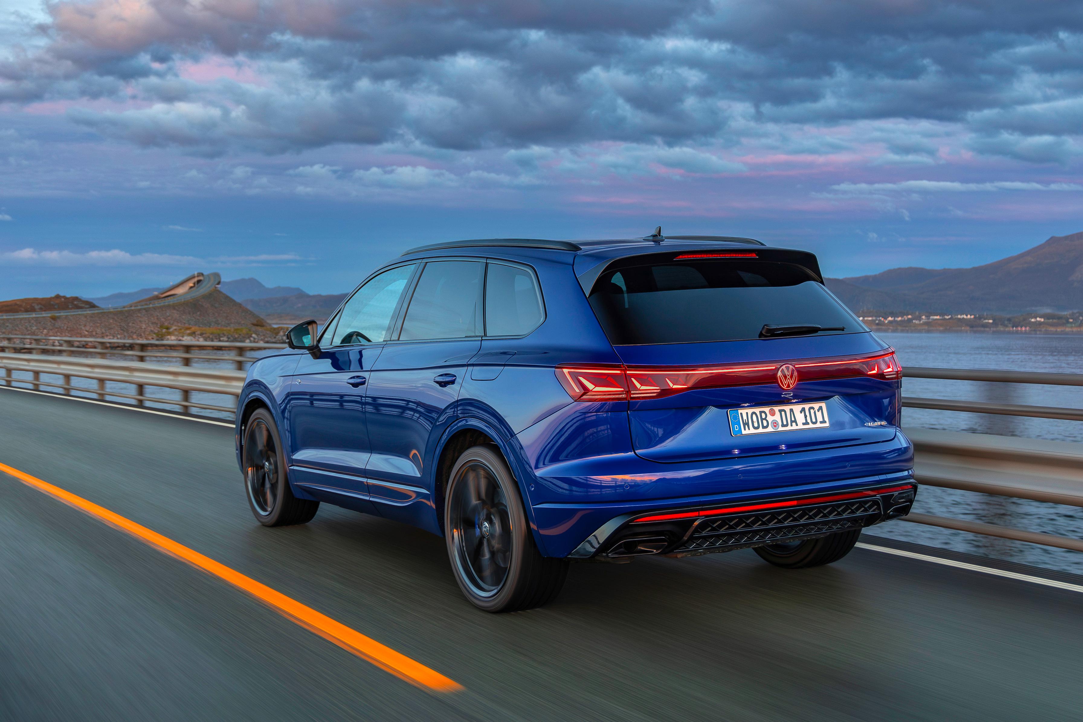Volkswagen Touareg 2024 dimensions, boot space and electrification