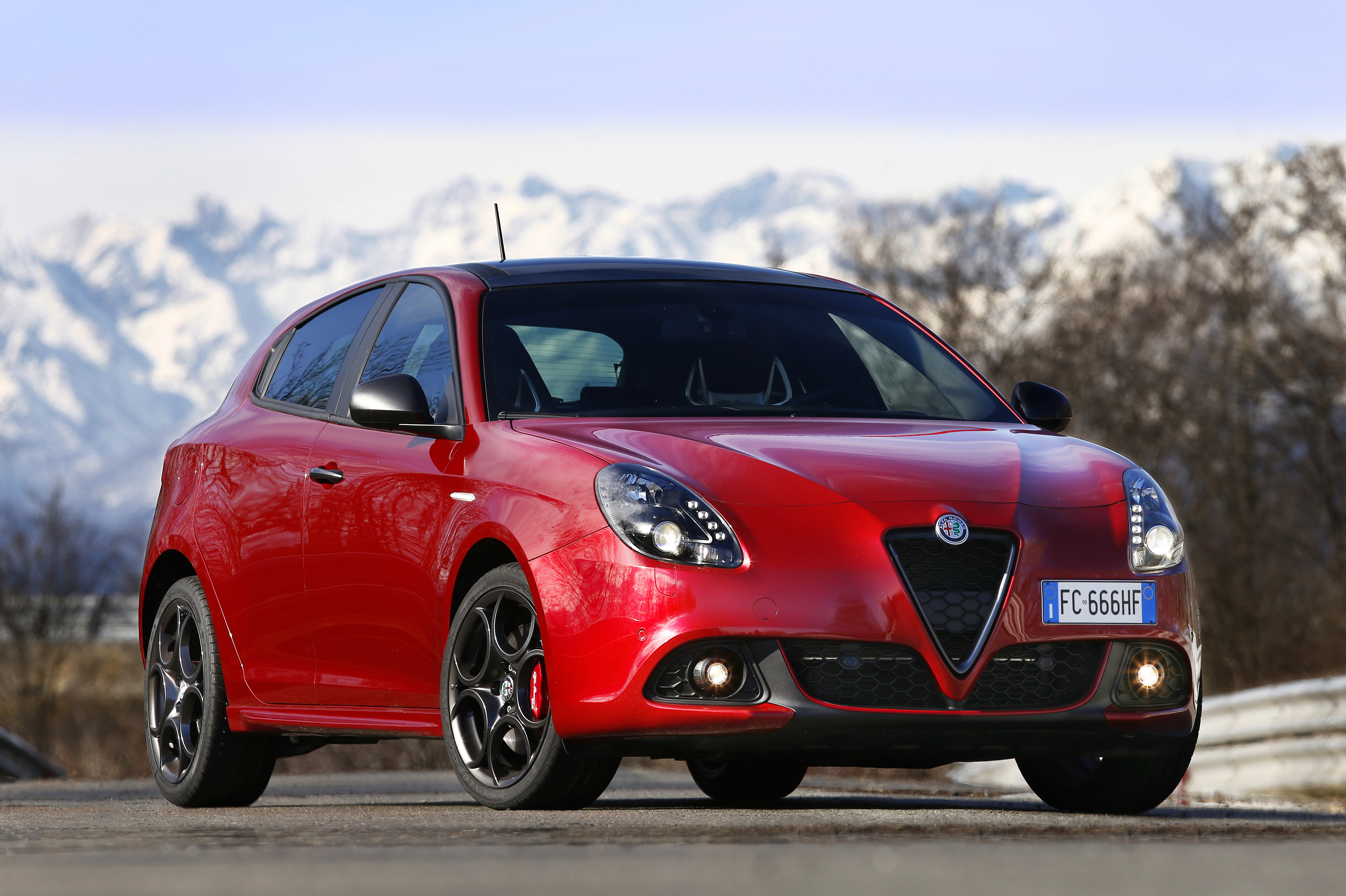 2020-04-alfa-romeo-giulietta-16.jpg