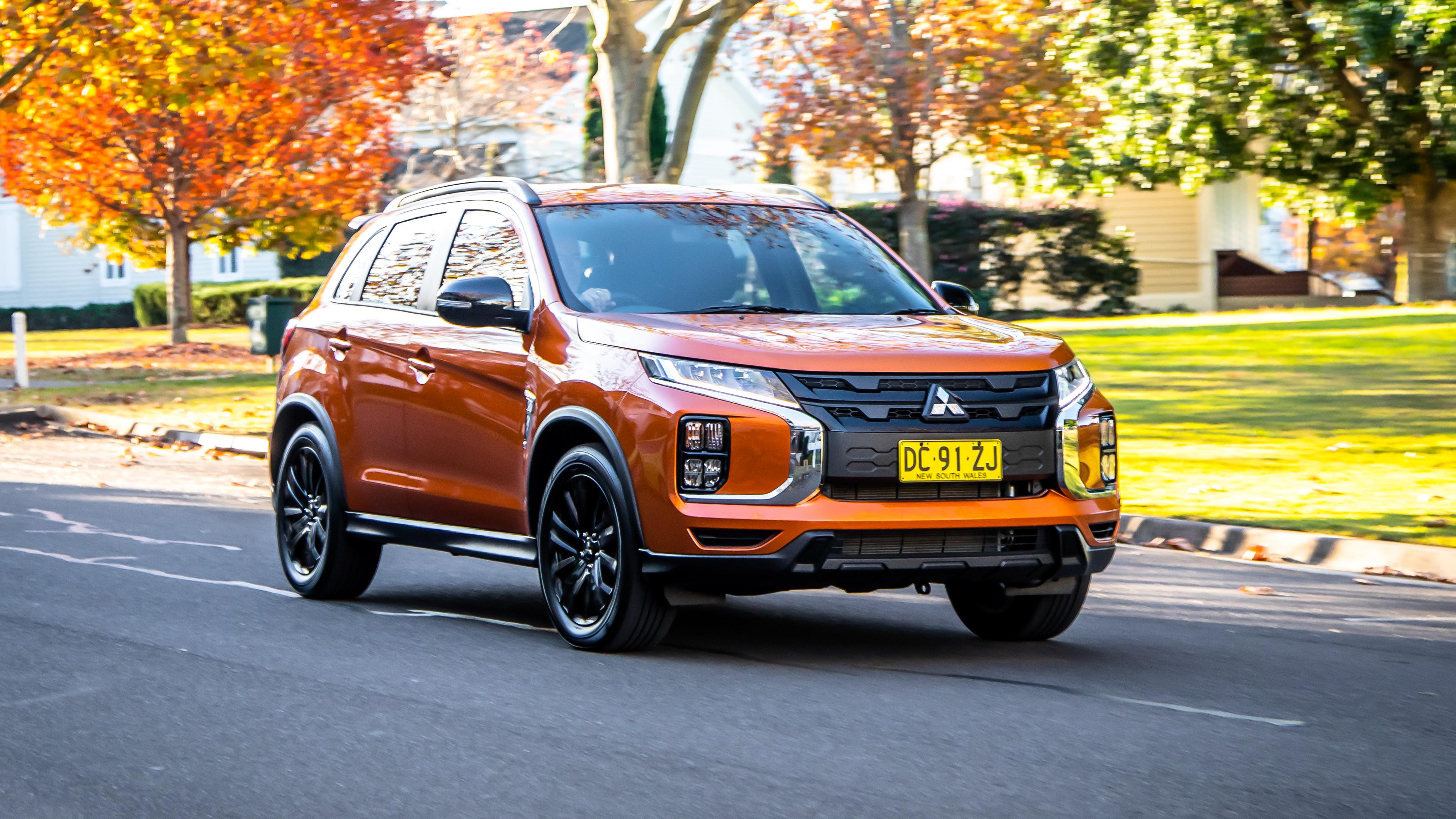 702-035 三菱 1/18 MITSUBISHI ASX オレンジ - メルカリ