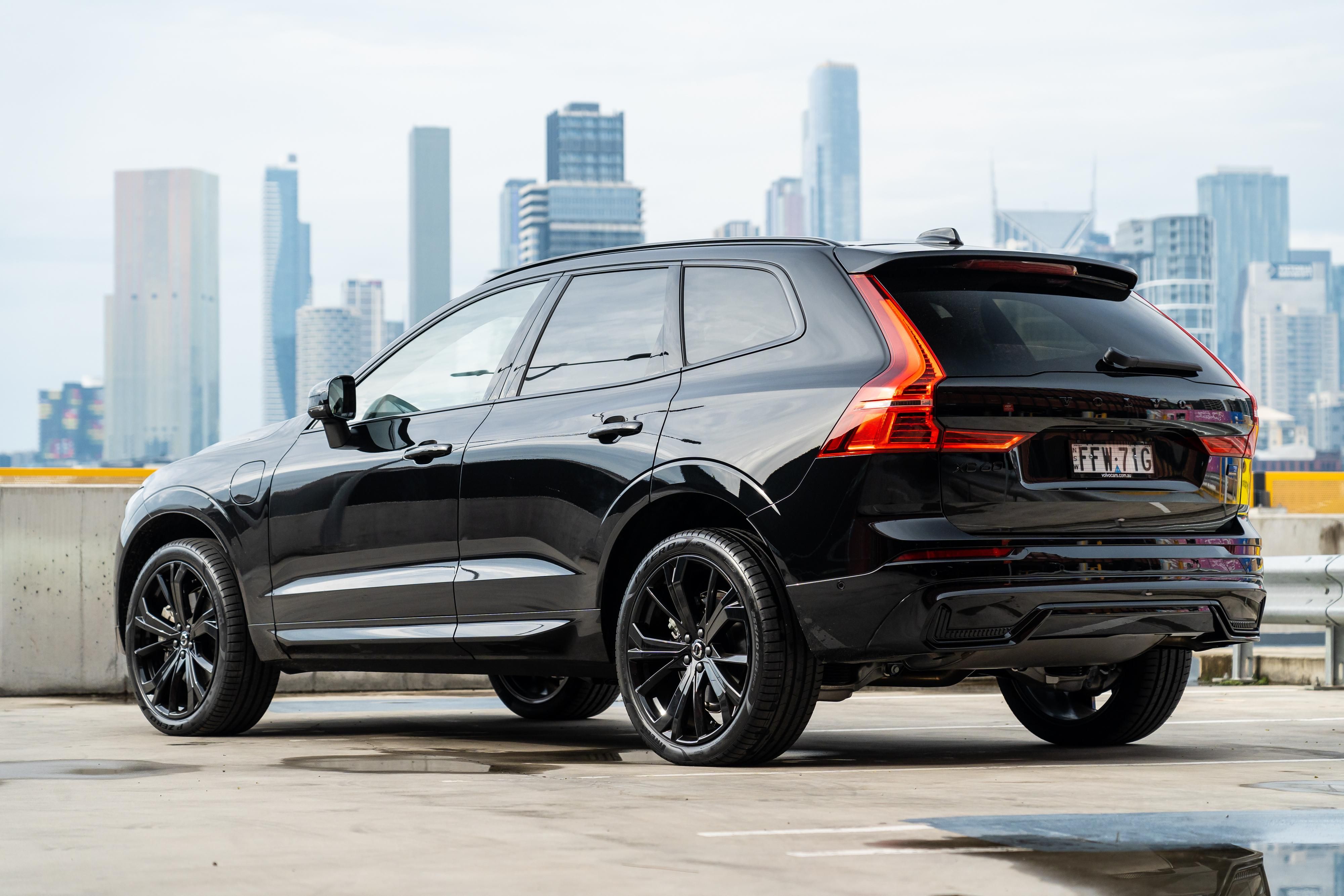 Volvo X60 R Volvo X60 Black