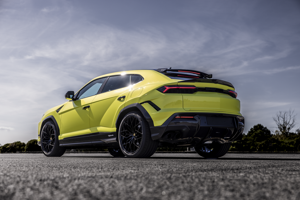 2027 Lamborghini Urus SE Performante review: Prototype drive