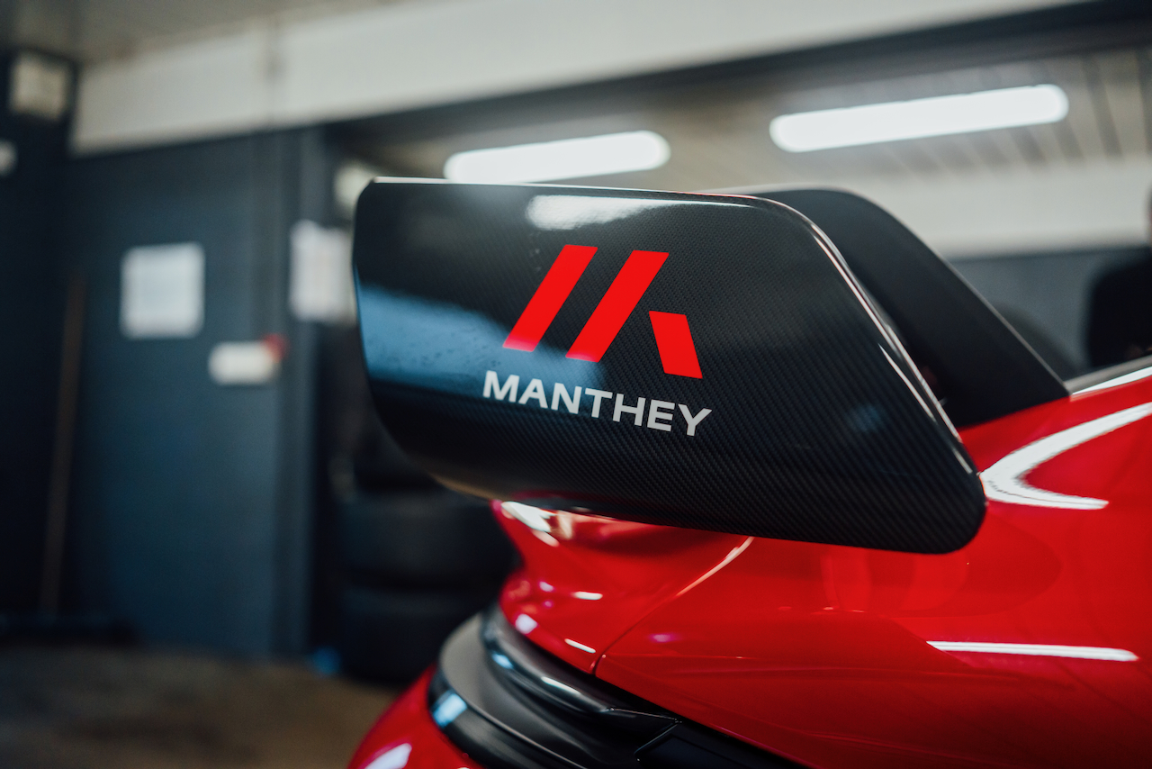 2026-porsche-911-gt3-mantheykit-6.jpg