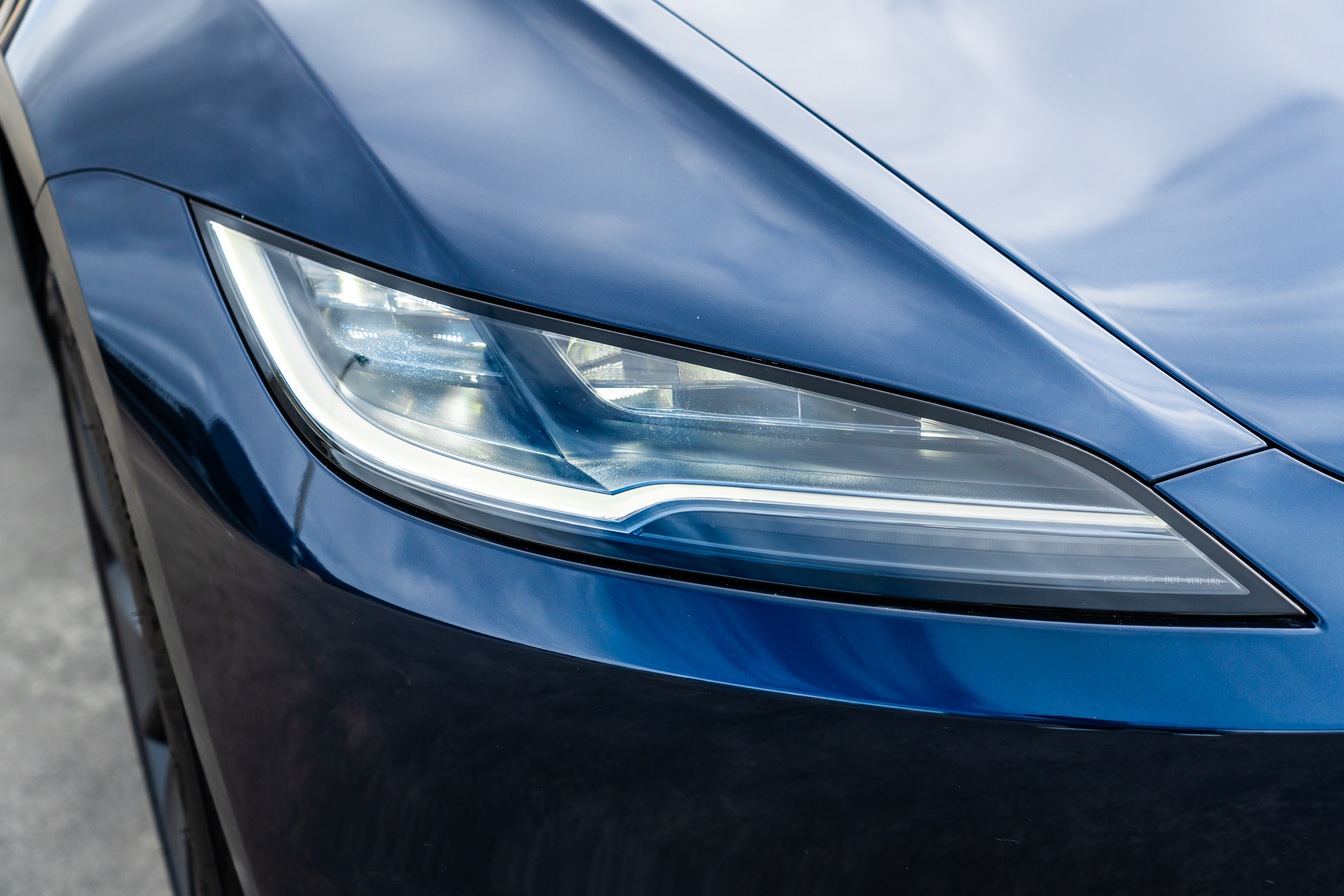 2026-tesla-model3-longrange-rwd-23.jpg
