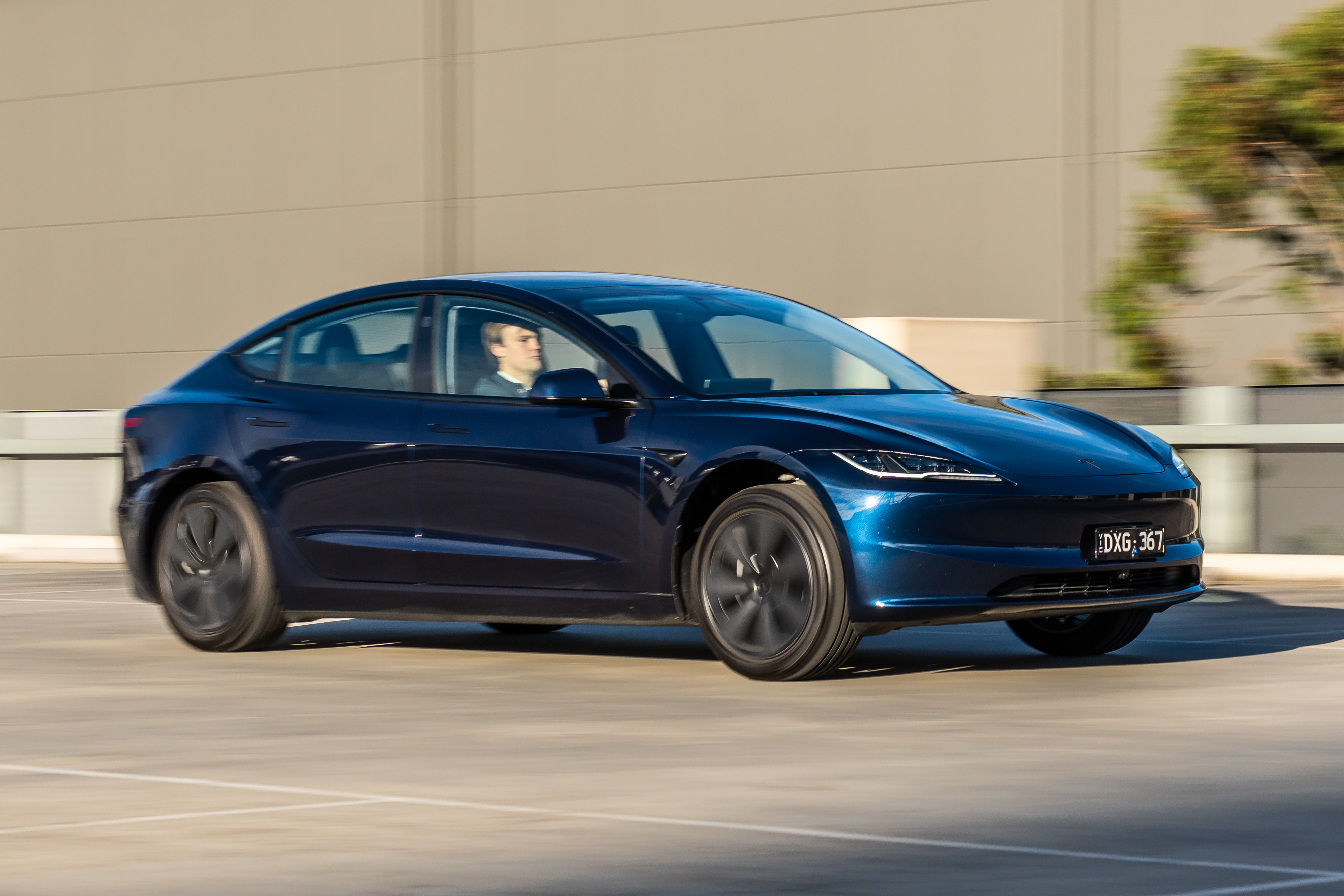 2026-tesla-model3-longrange-rwd-26.jpg