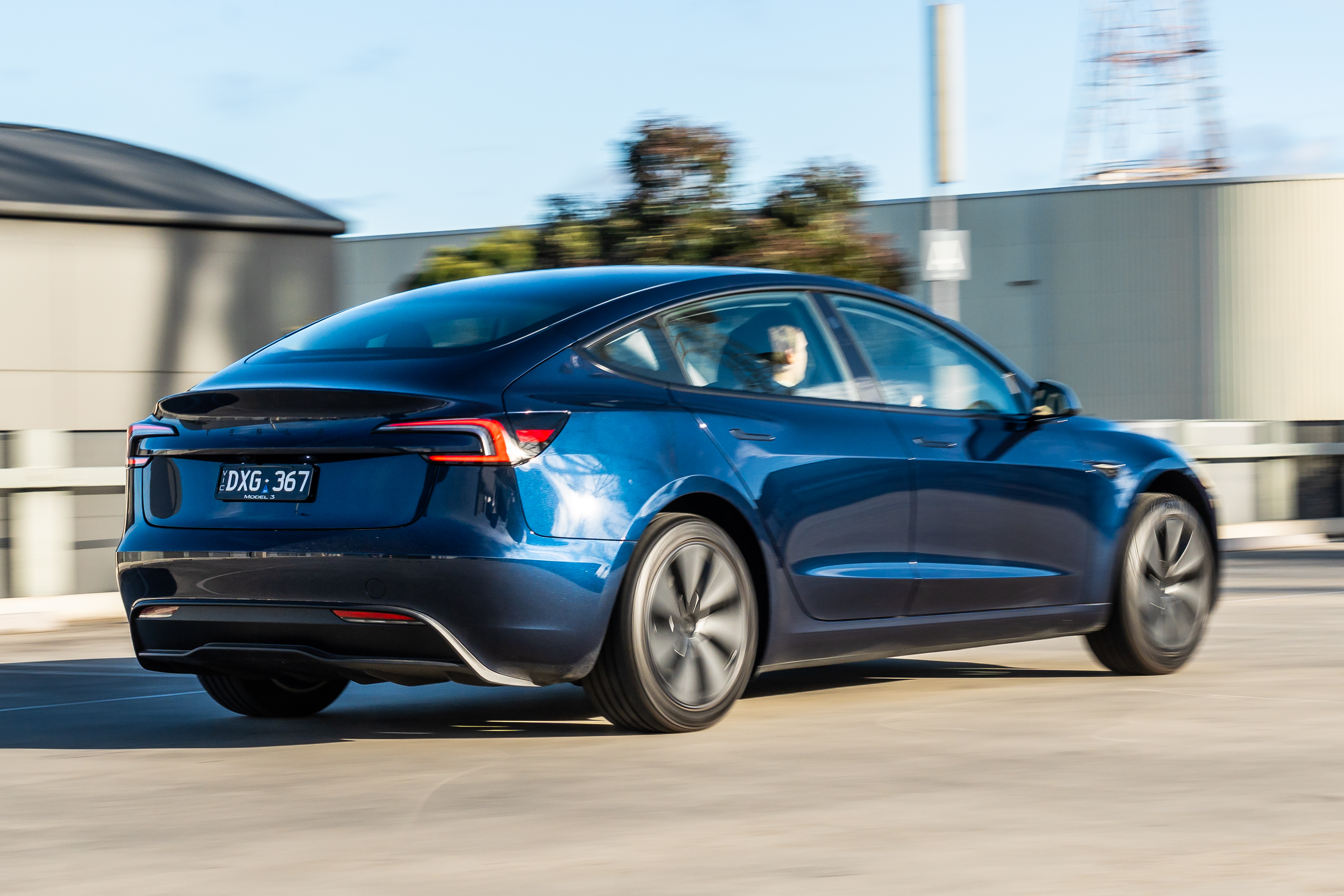 2026-tesla-model3-longrange-rwd-29.jpg