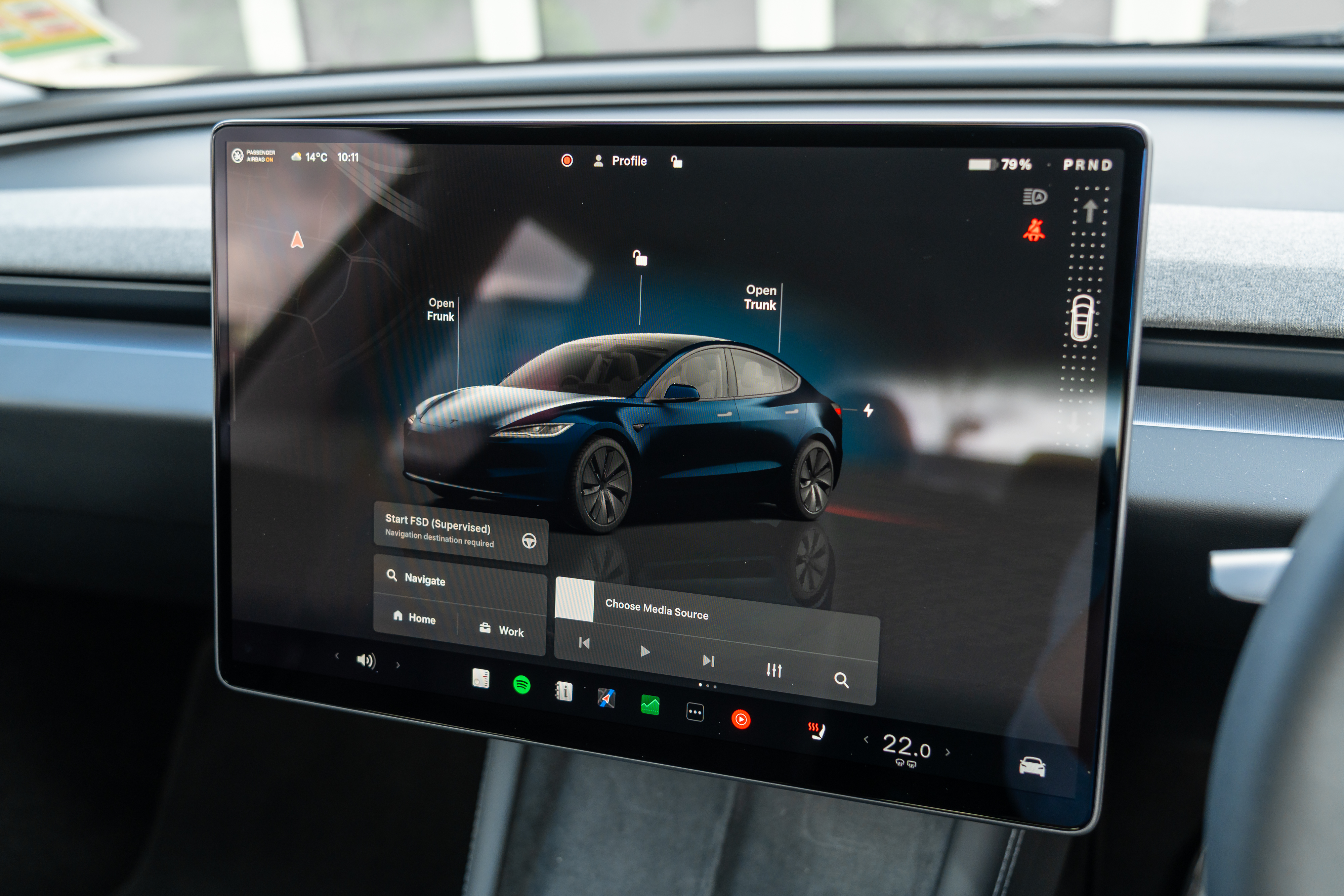 2026-tesla-model3-longrange-rwd-33.jpg