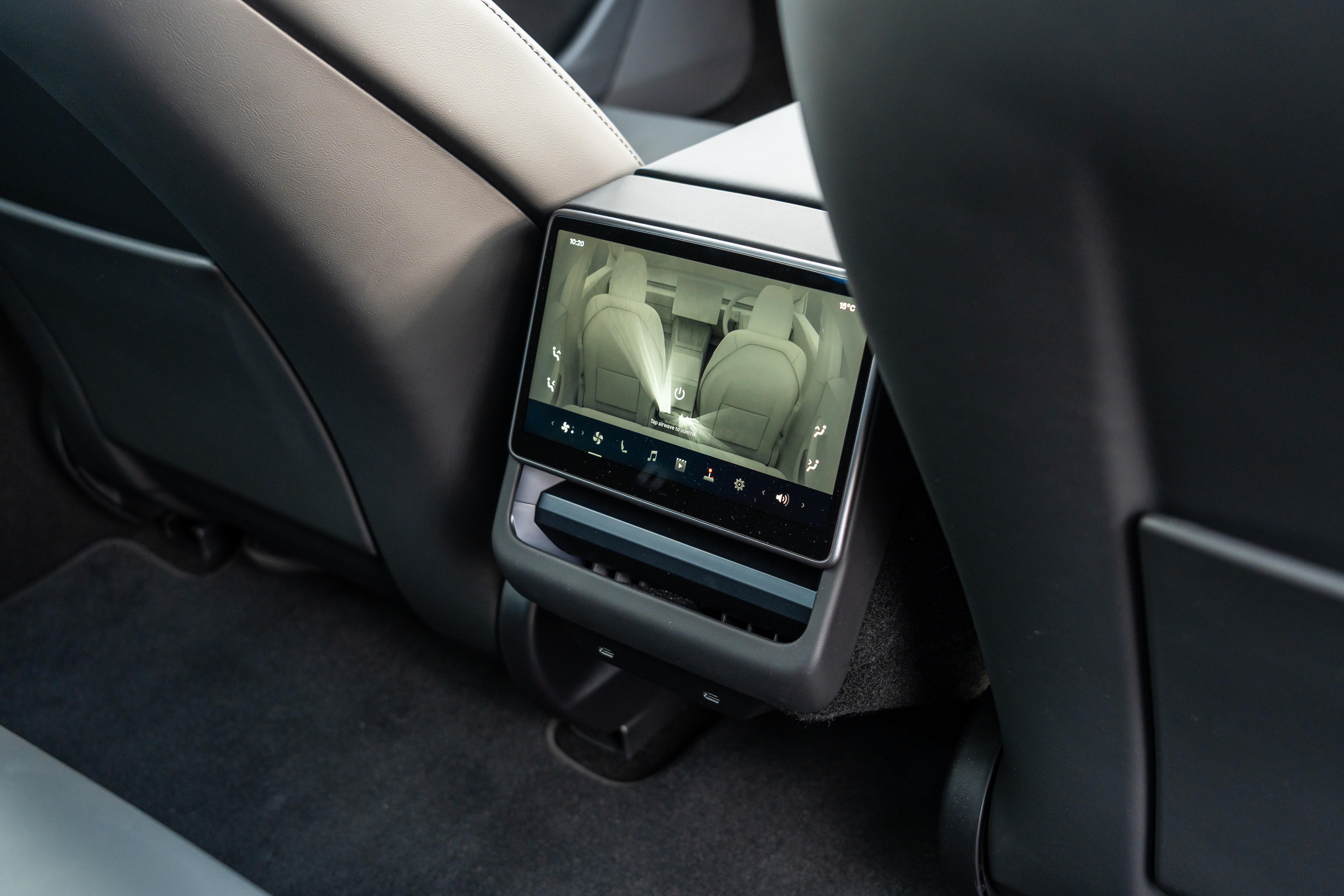 2026-tesla-model3-longrange-rwd-47.jpg