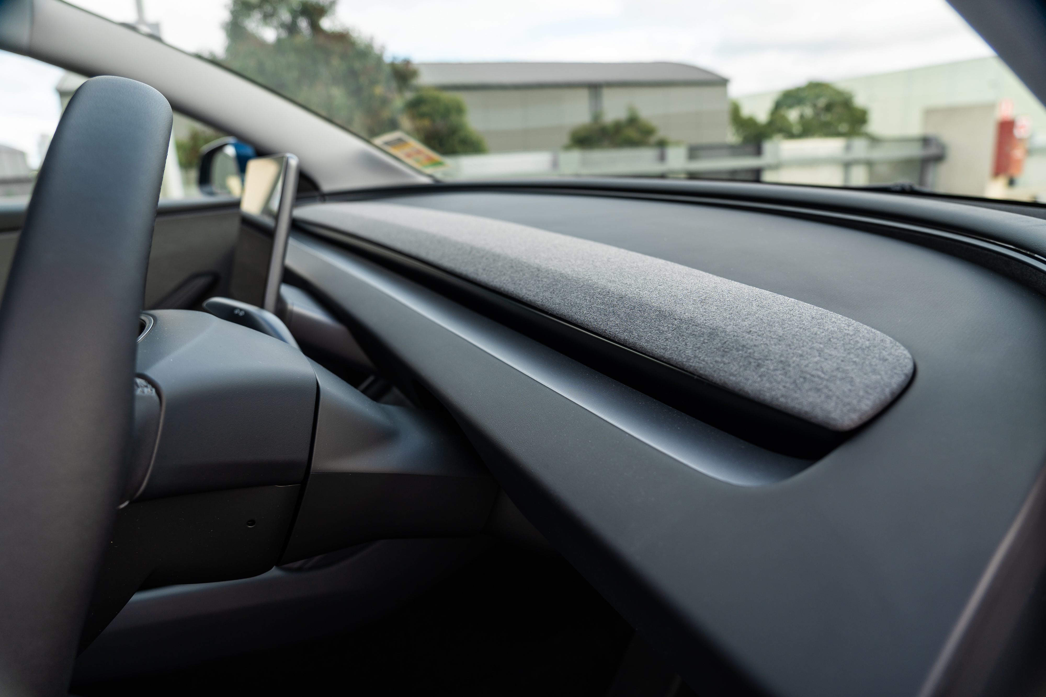2026-tesla-model3-longrange-rwd-49.jpg