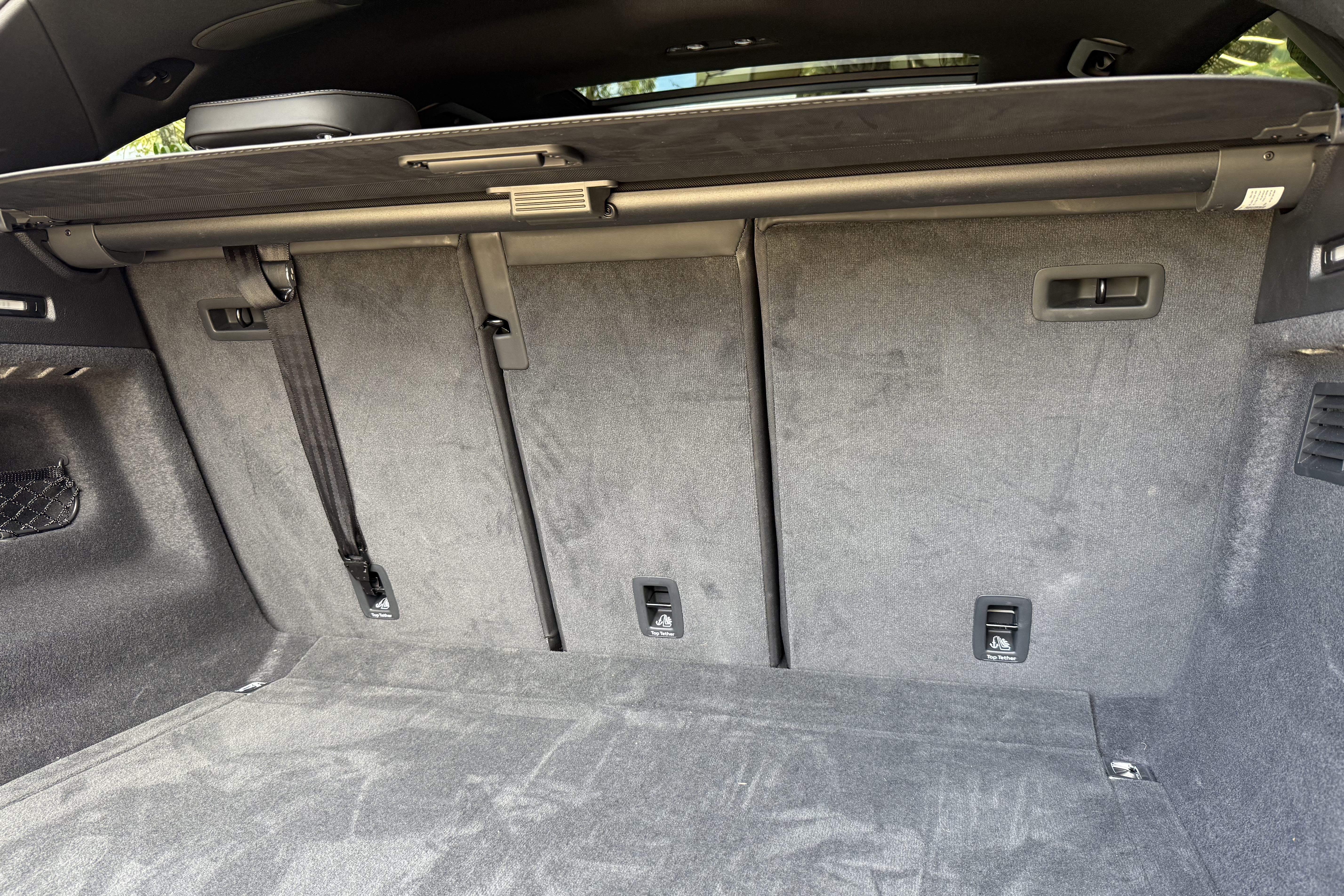 2026_audi_q8_babyseats5.jpg