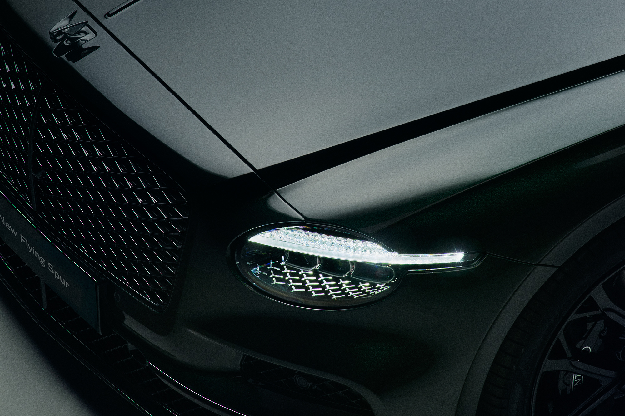 2027-bentley-flying-spur-26.jpg