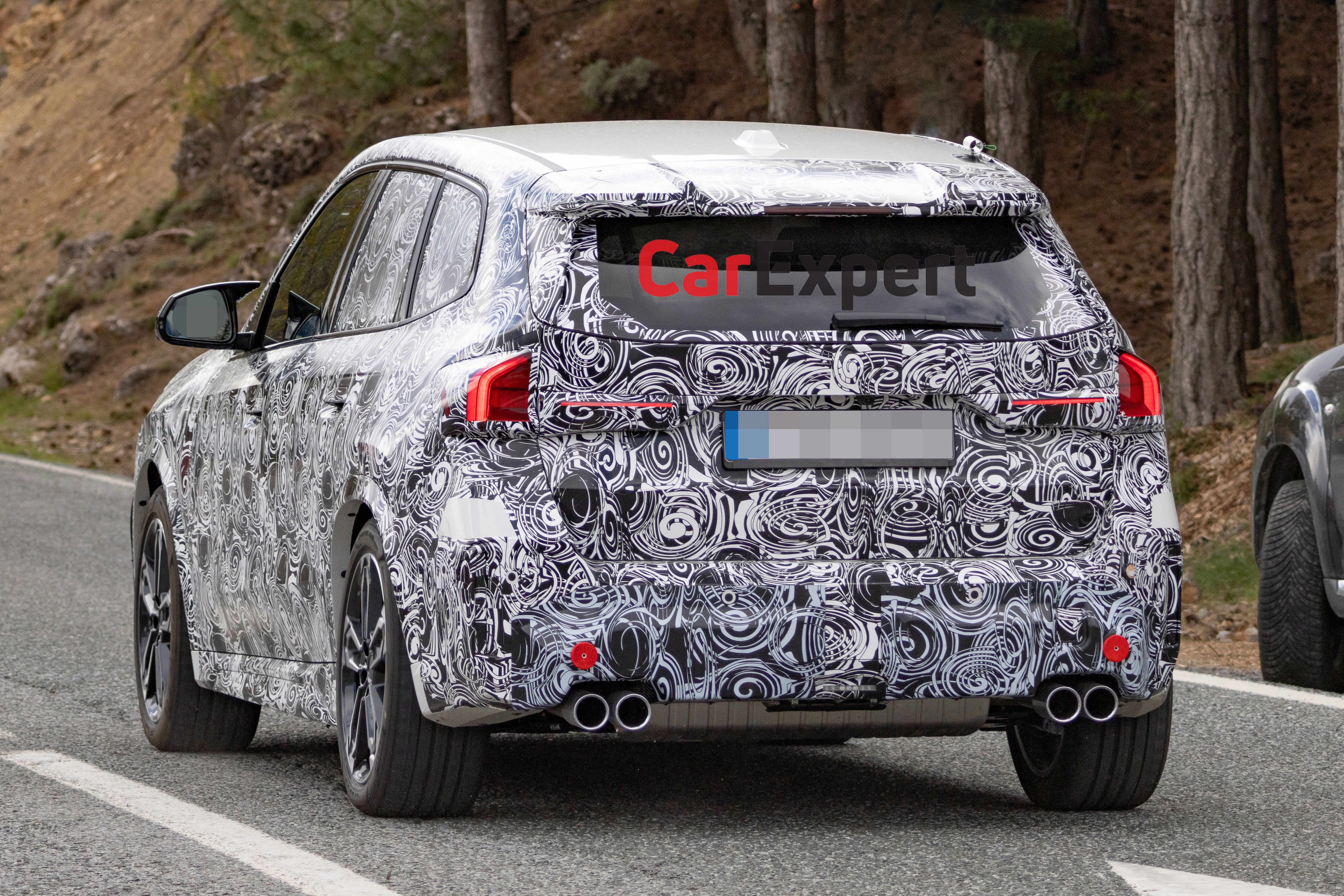 2027-bmw-x1-m35-m40-spypix-spy-photos-2.jpg