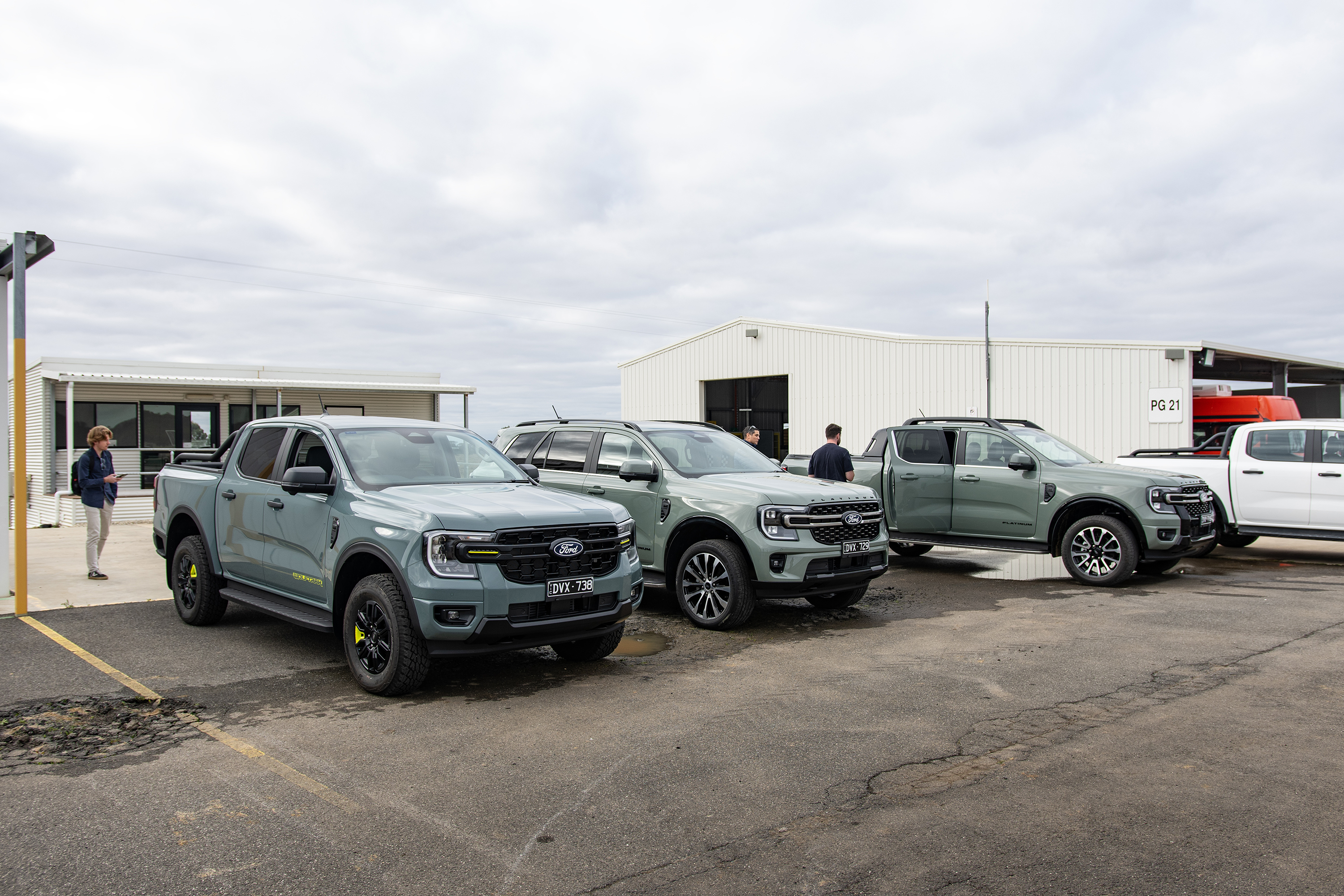 210526-ford-ranger-everest-3.jpg