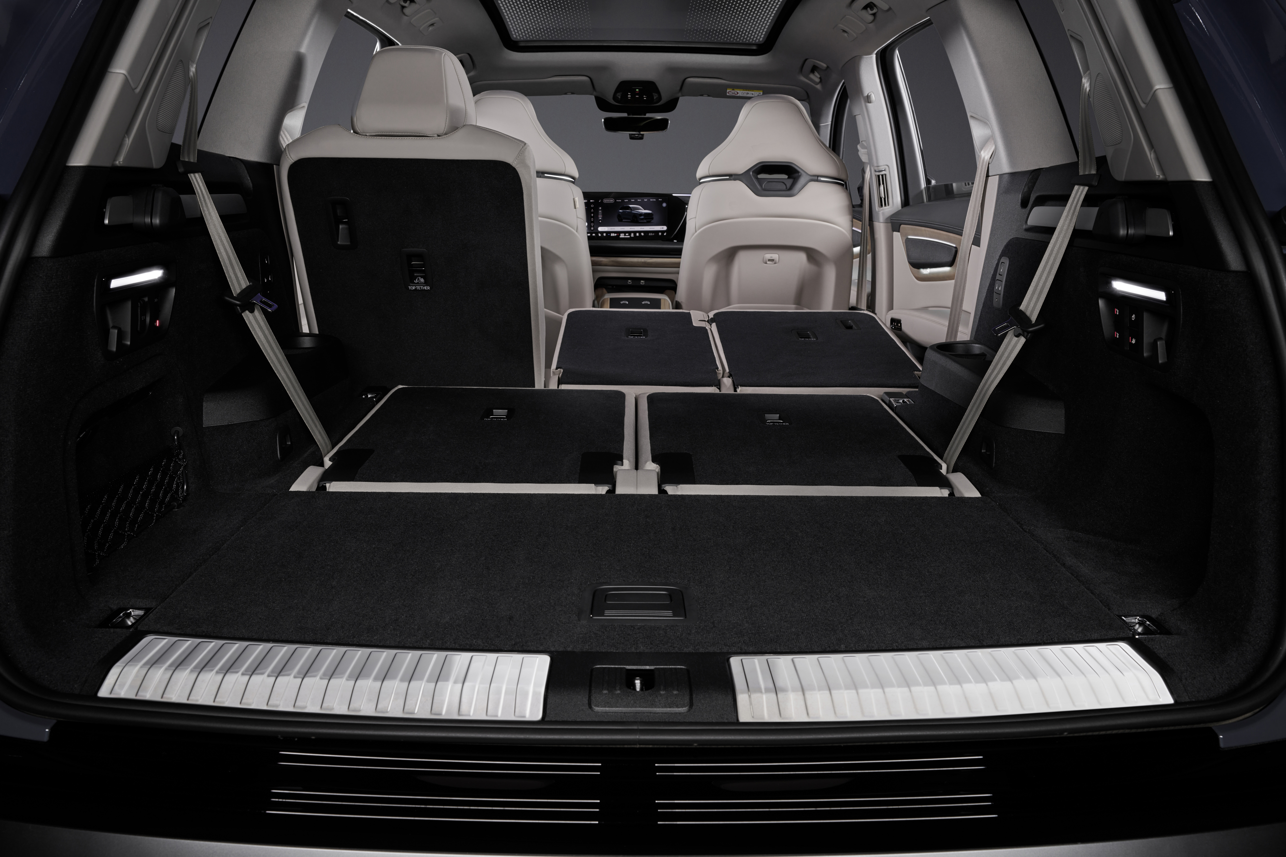 audi-q7-suv-2027-news-036.jpg
