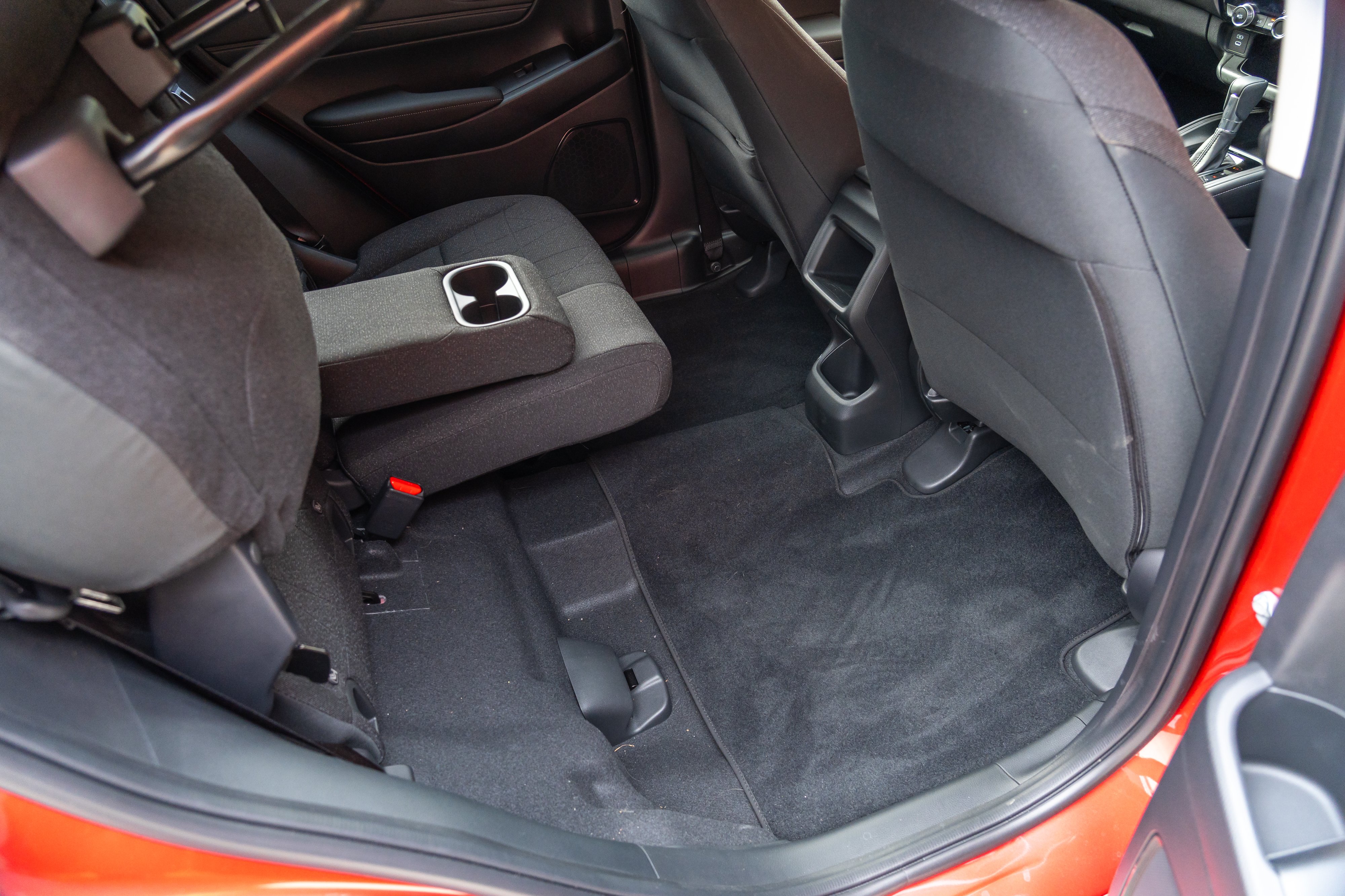 honda-hr-v-vi-x-stills-51.jpg