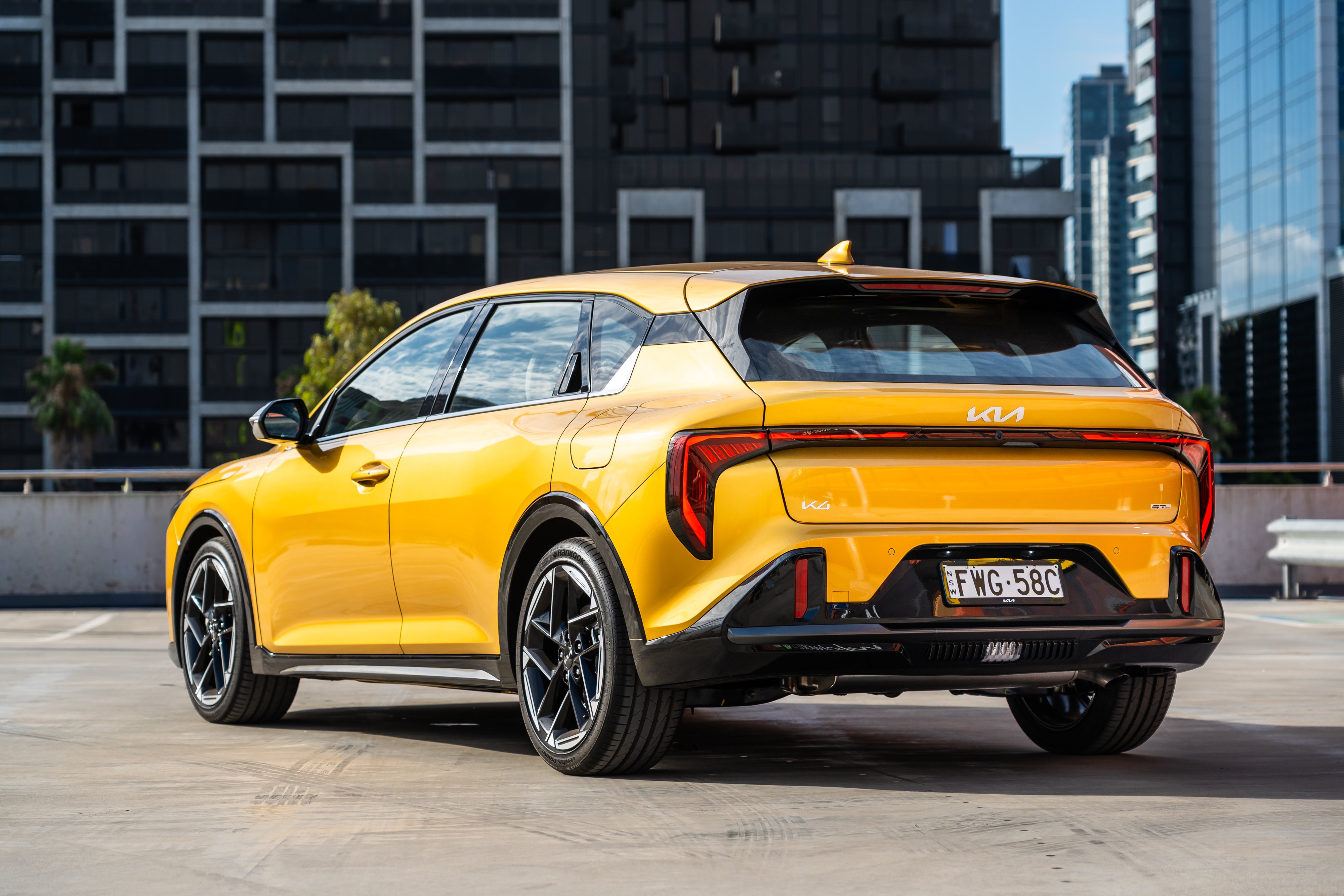 kia-k4-hatch-gt-line-stills-12.jpg