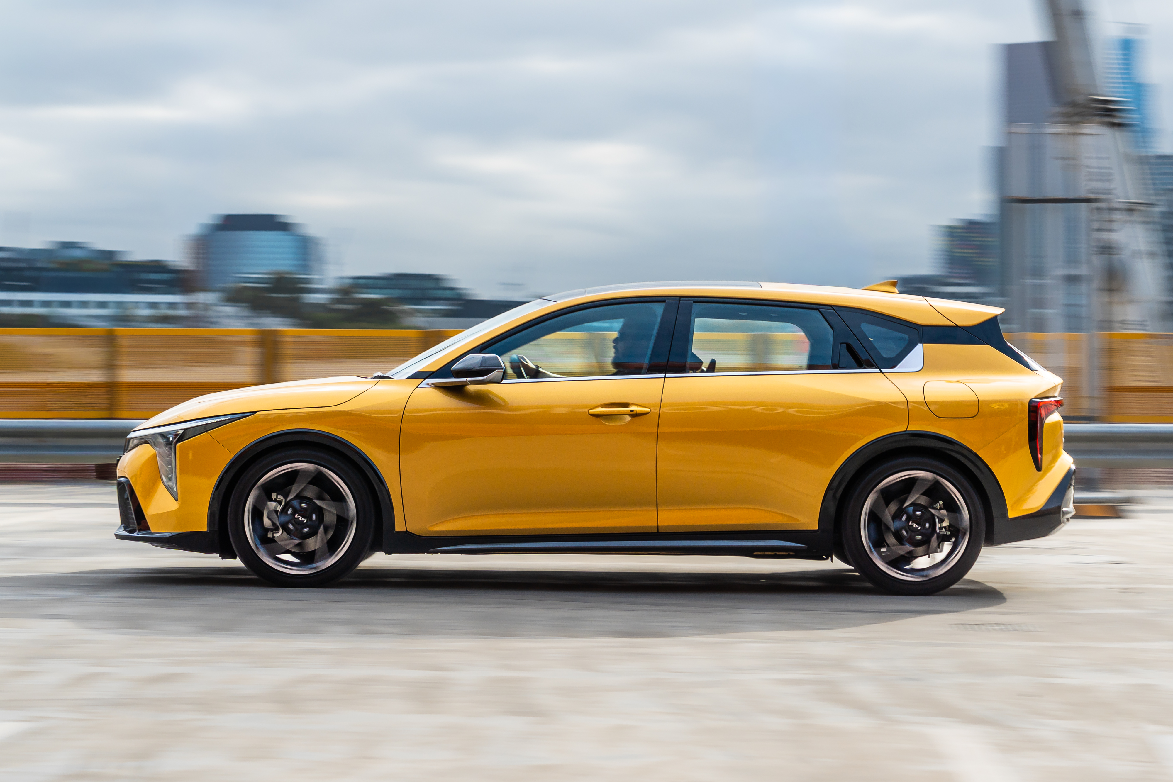 kia-k4-hatch-gt-line-stills-19.jpg