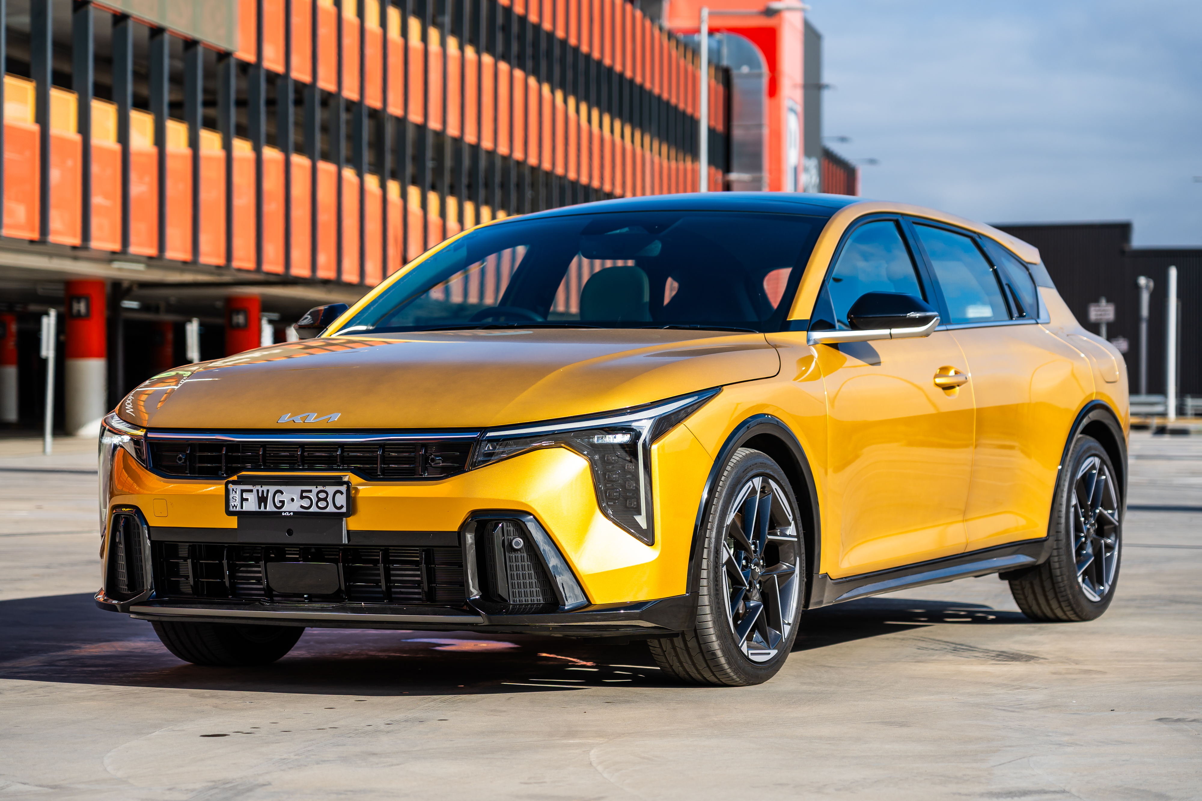 kia-k4-hatch-gt-line-stills-5.jpg