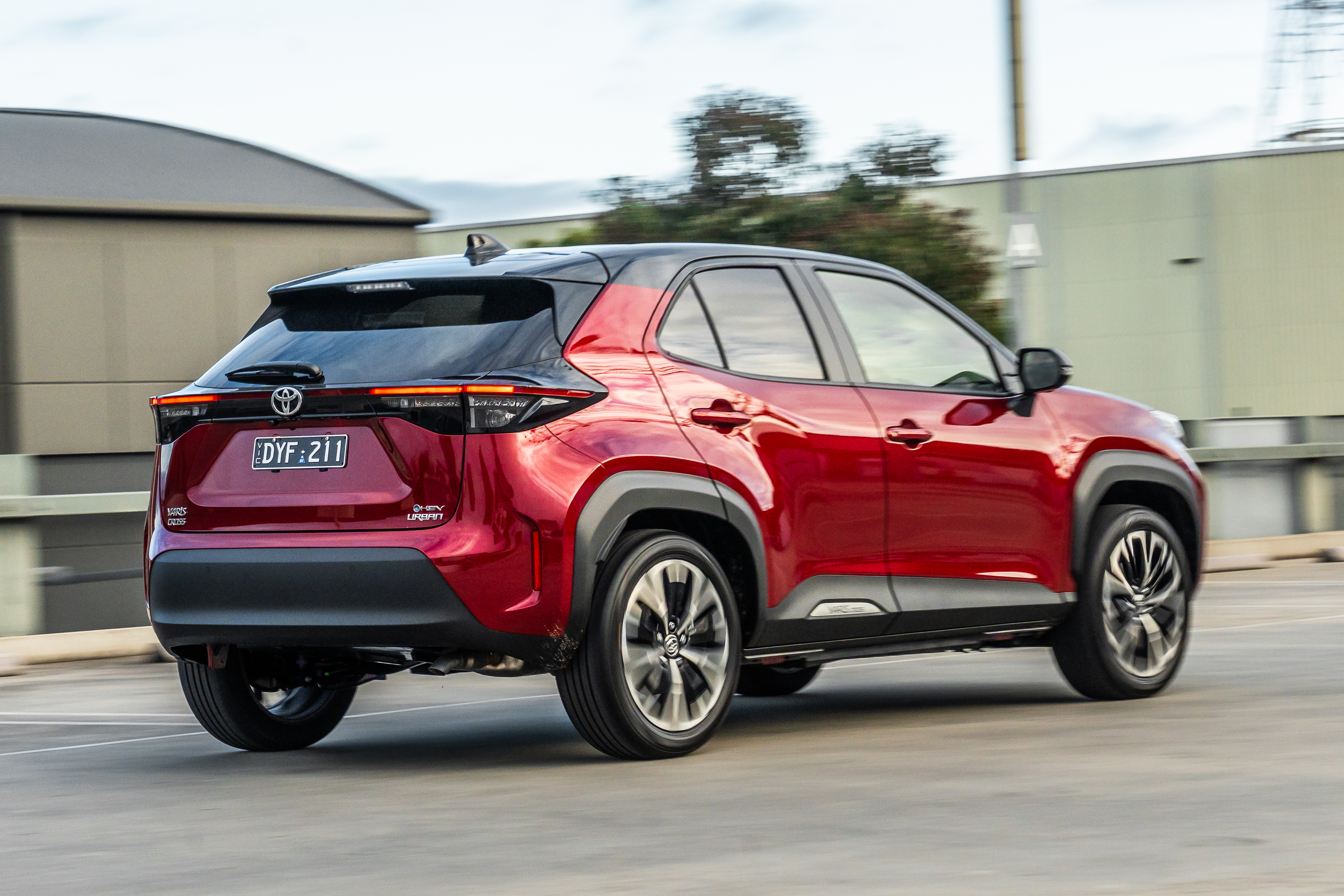 toyota-yaris-cross-urban-2wd-stills-30.jpg