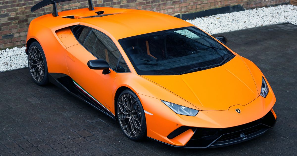 Lamborghini owner sues after copping fine for stock exhaust