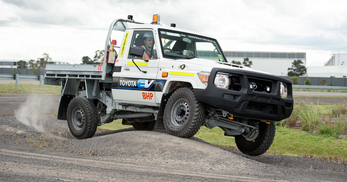 Toyota LandCruiser 70: Electric ute starts testing | CarExpert