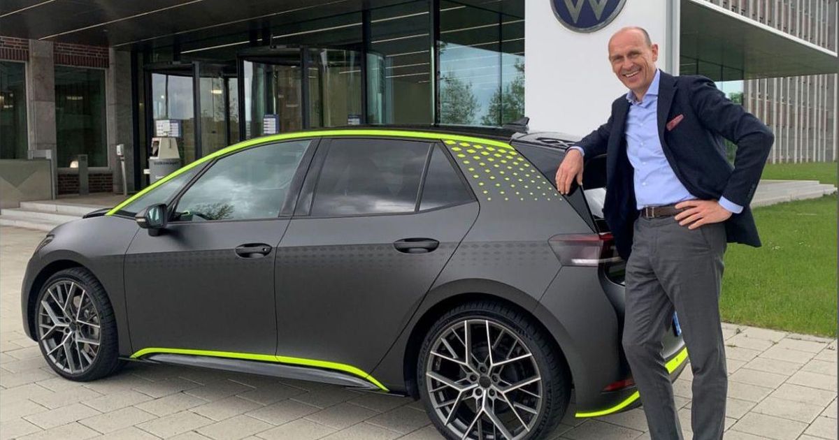 VW working on electric, rear-wheel drive hot hatch – report