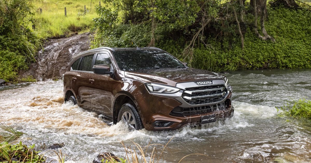 Isuzu could take on 2023 Ford Everest with MU-X hybrid | CarExpert