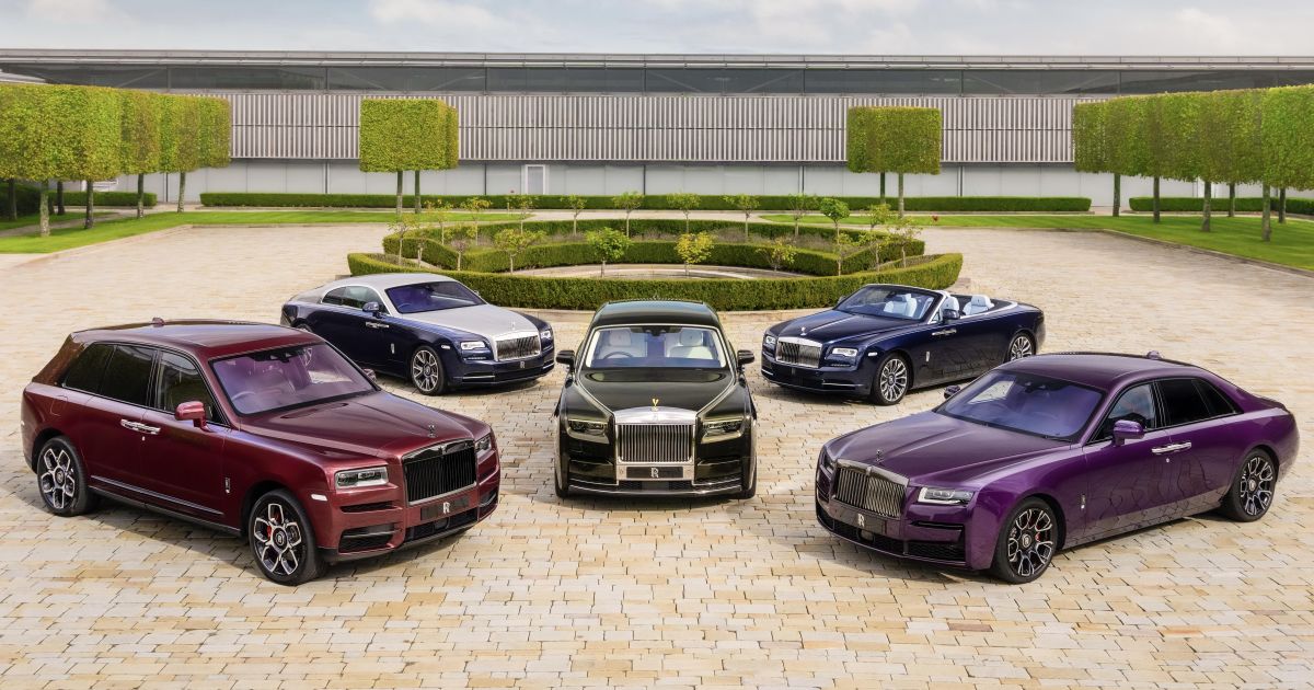 Rolls-Royce waltzes to new sales record in 2022 | CarExpert