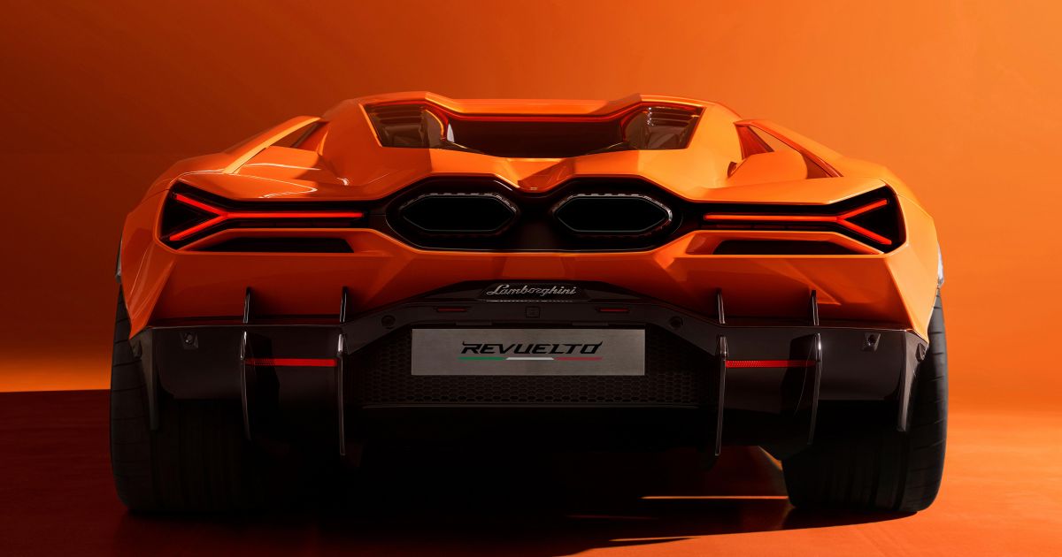 Lamborghini backs eFuel push to keep its bulls raging