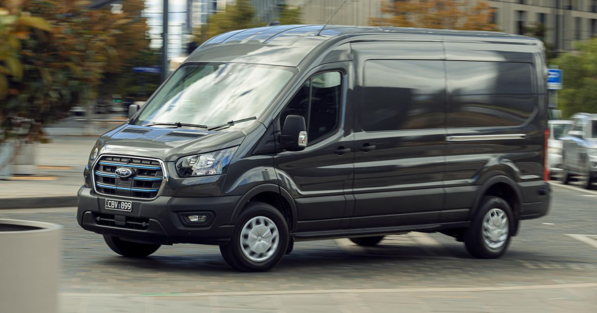 Ford Transit recall results in order pause