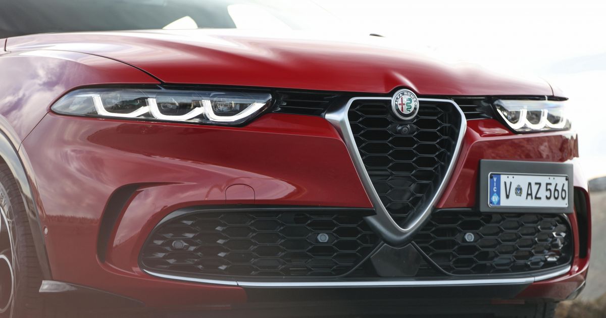A smaller Alfa Romeo SUV is coming soon