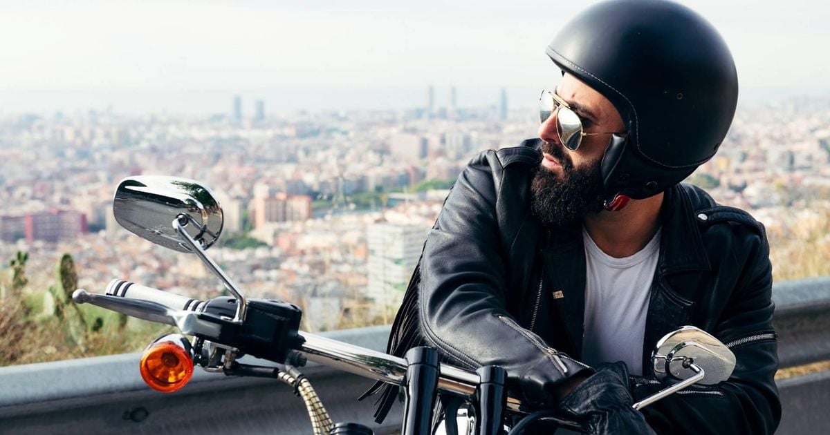 Is it legal to wear an openface helmet in Australia? Times