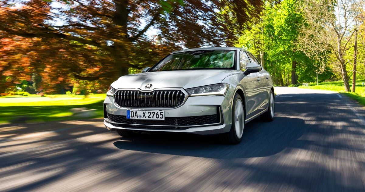 2025 Skoda Superb review | CarExpert 2025 Skoda Superb review | CarExpert