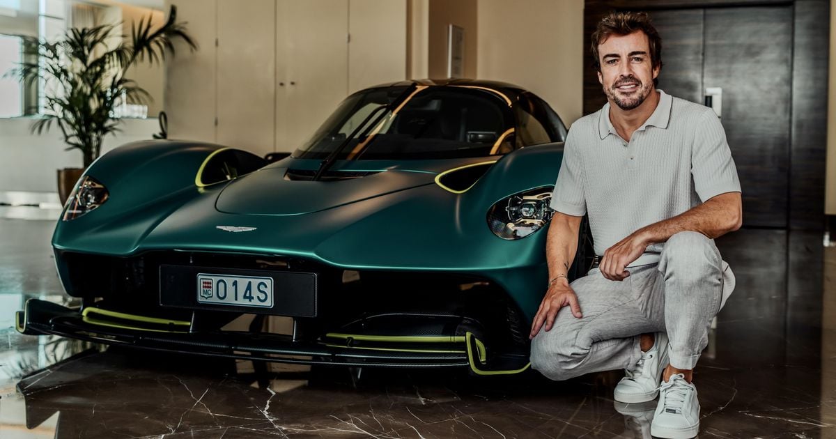 Fernando Alonso gets his Aston Martin hypercar, laughs at report it broke down Fernando Alonso gets his Aston Martin hypercar, laughs at report it broke down