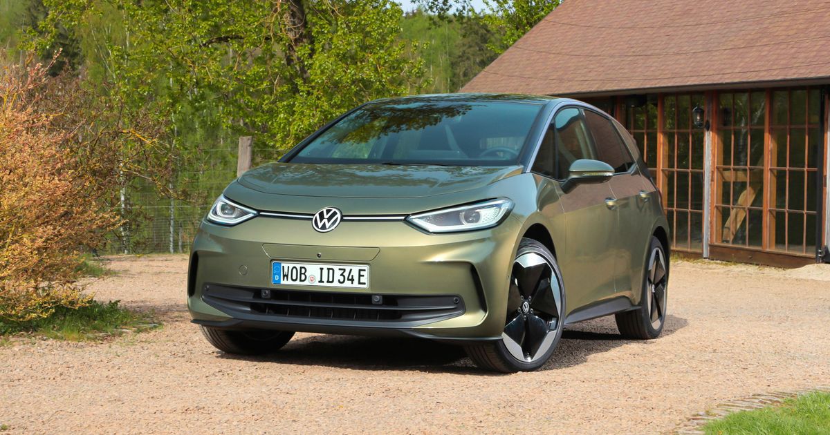 Volkswagen no closer to bringing MG 4 and Model 3 rivals to Australia