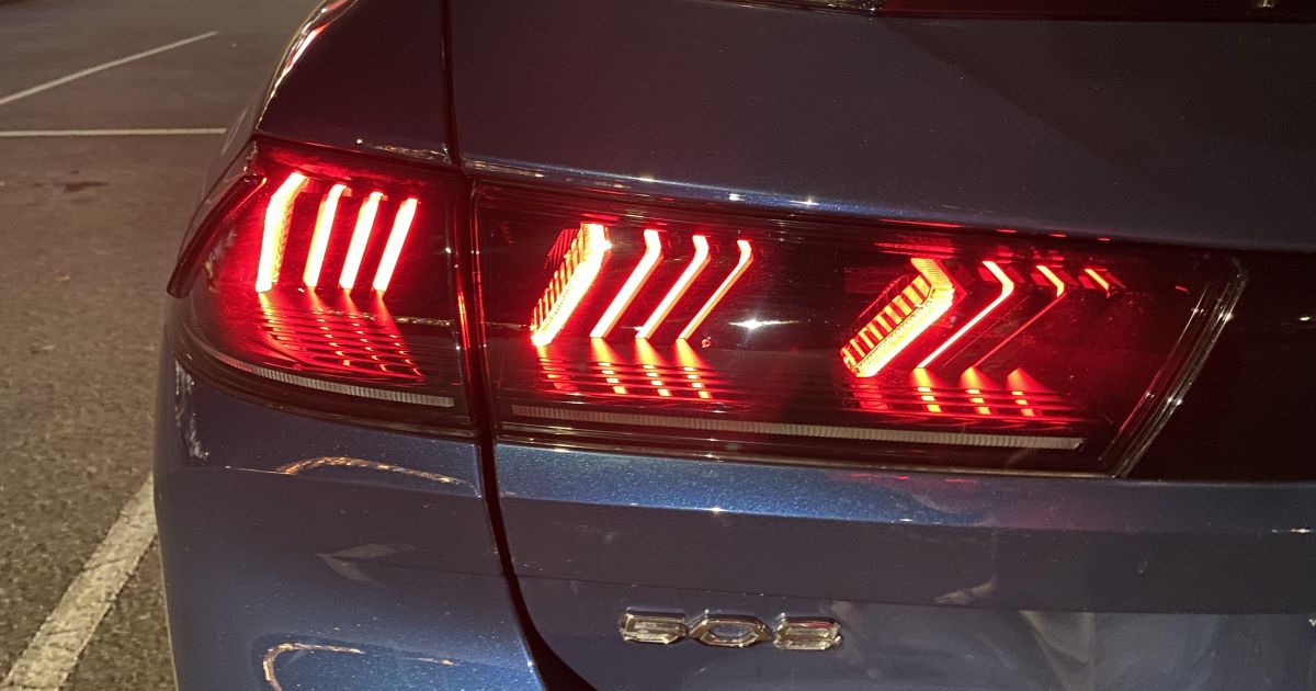 2019 Peugeot 508 Eléctrico The Driving Experience Is Unbelievable - g9ir7ut