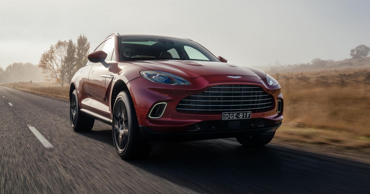 Aston Martin DBX セーフティカー 2021 2021-07-2021-aston-martin-dbx-