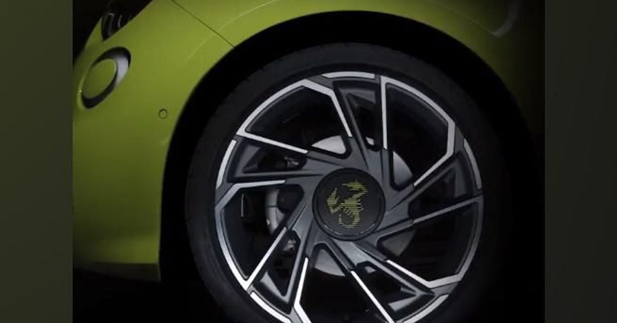 Abarth 500 EV reveal set for November 22 | CarExpert
