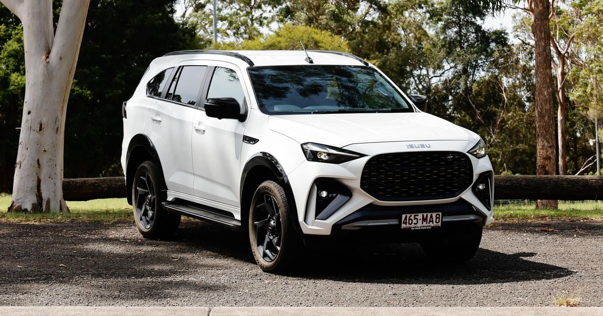 2025 Isuzu MU-X X-Terrain review | CarExpert