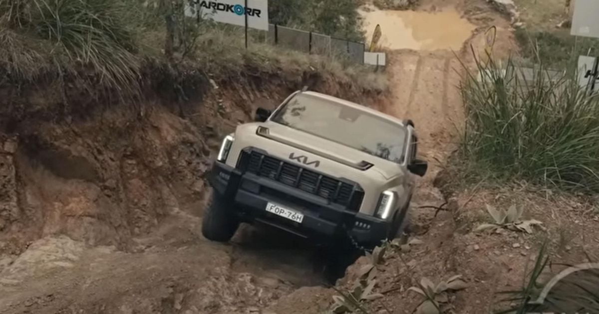 Kia Tasman conquers Beer O’clock Hill