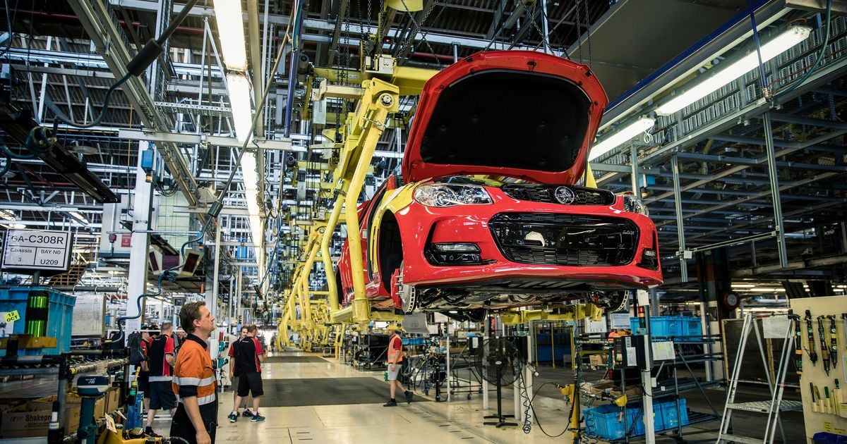 Kevin Rudd calls for Australian car manufacturing revival