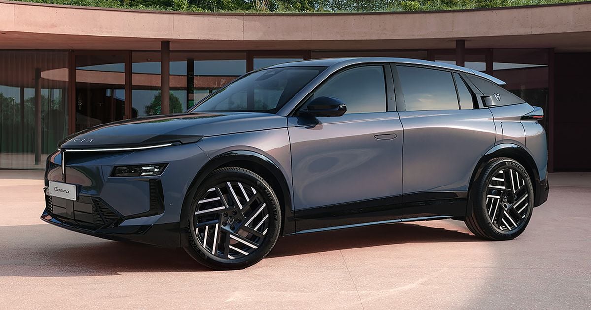 Lancia Gamma unveiled as brand’s first SUV Lancia Gamma unveiled as brand’s first SUV