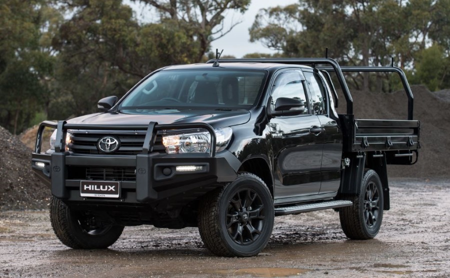 2020 Toyota Hilux Sr 4x4 Price And Specifications Carexpert